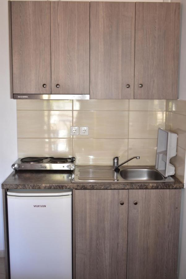 Michalis Place Apartments Vasilikí Exterior photo