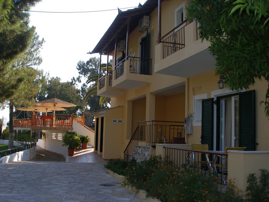 Michalis Place Apartments Vasilikí Exterior photo